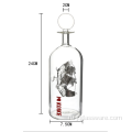 Стеклянная бутылка для вина нестандартного дизайна